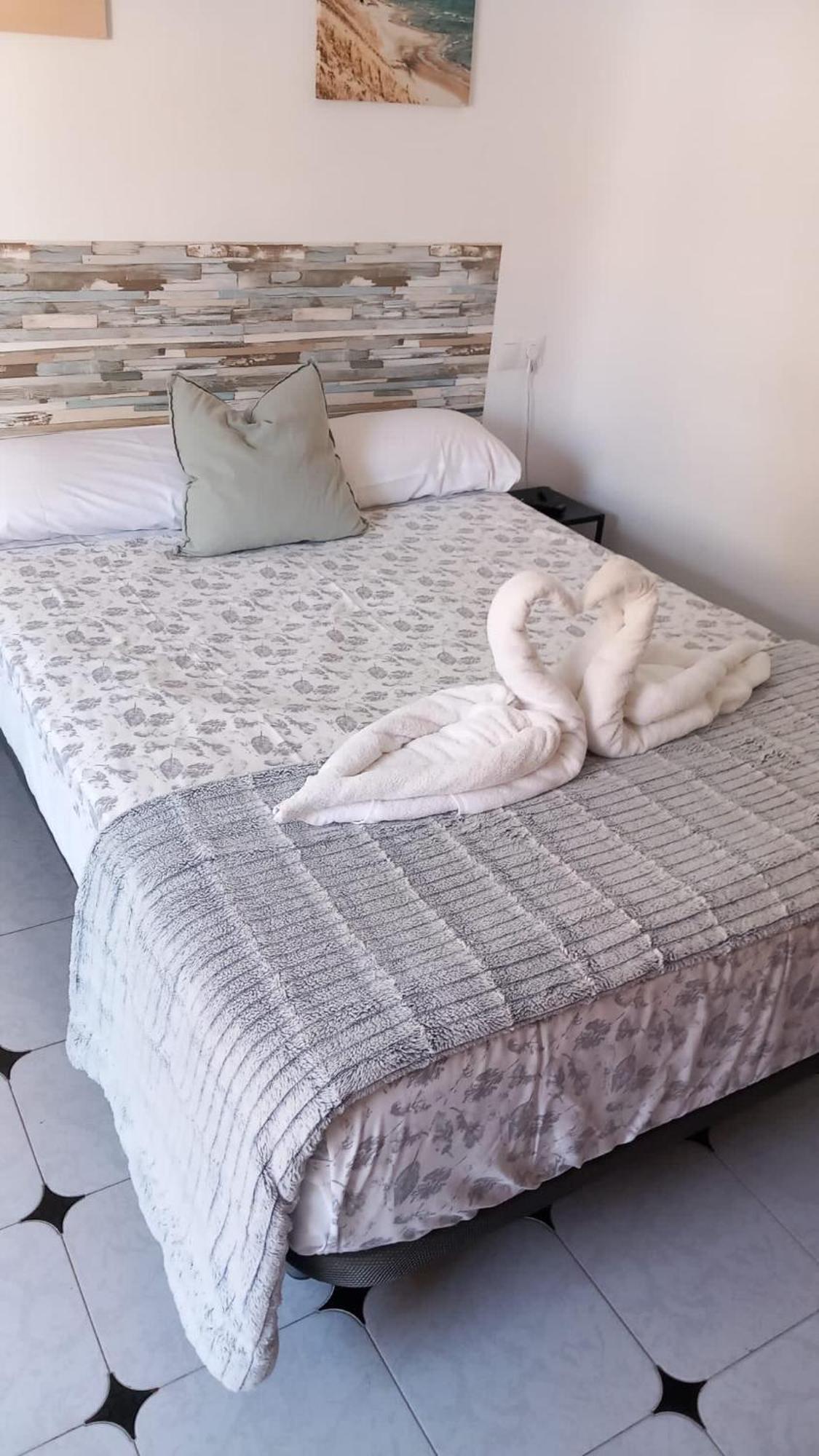Guests House River Малага Екстериор снимка